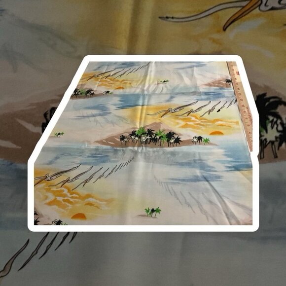 Hoffman California Vintage Silky Fabric Featuring Tropical Scene 4 Yards x 45" W - Picture 3 of 14